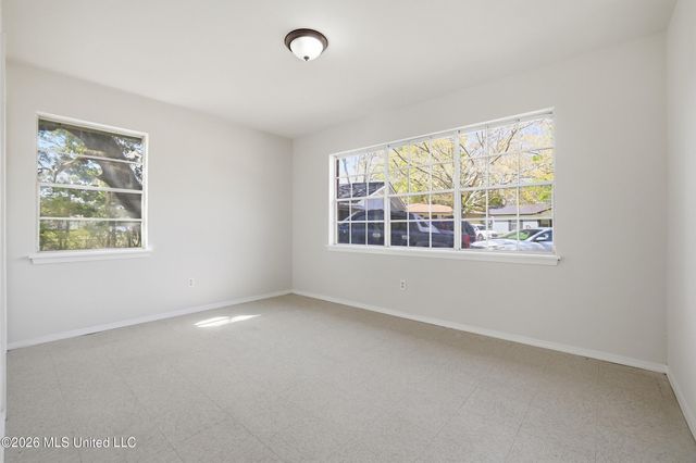 16205 Seville Court, Biloxi, MS 39532