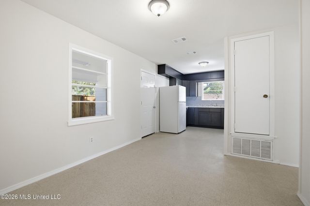 16205 Seville Court, Biloxi, MS 39532