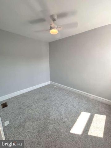 2910 S SMEDLEY ST, Philadelphia, PA 19145