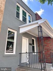 2910 S SMEDLEY ST, Philadelphia, PA 19145