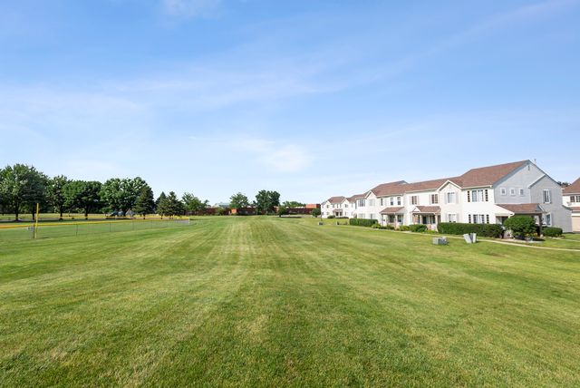 138 Azalea Circle 138, Romeoville, IL 60446
