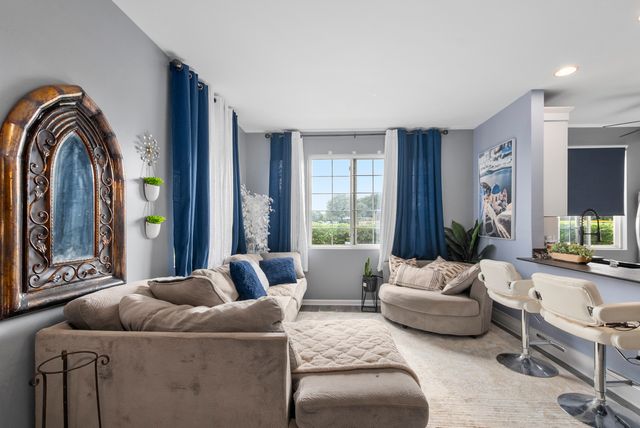 138 Azalea Circle 138, Romeoville, IL 60446
