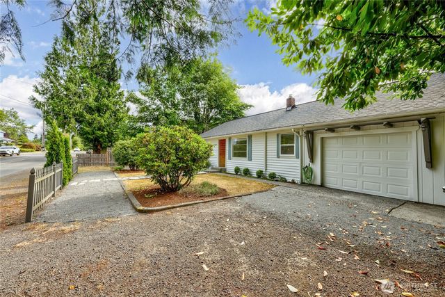 2227 Sidney Avenue, Port Orchard, WA 98366