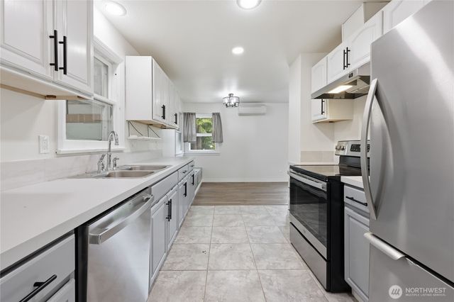 2227 Sidney Avenue, Port Orchard, WA 98366