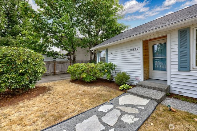 2227 Sidney Avenue, Port Orchard, WA 98366