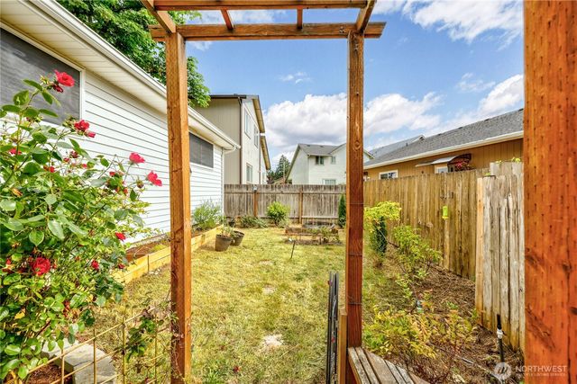 2227 Sidney Avenue, Port Orchard, WA 98366