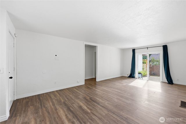 2227 Sidney Avenue, Port Orchard, WA 98366