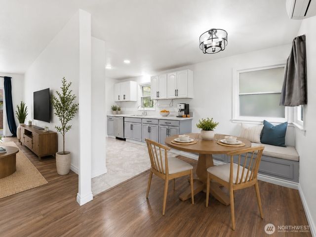 2227 Sidney Avenue, Port Orchard, WA 98366
