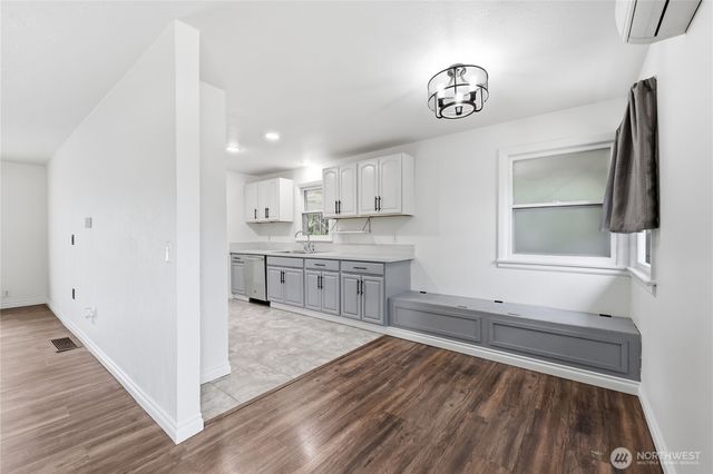 2227 Sidney Avenue, Port Orchard, WA 98366