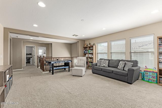 4730 S TWINLEAF Drive, Gilbert, AZ 85297