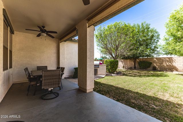 4730 S TWINLEAF Drive, Gilbert, AZ 85297