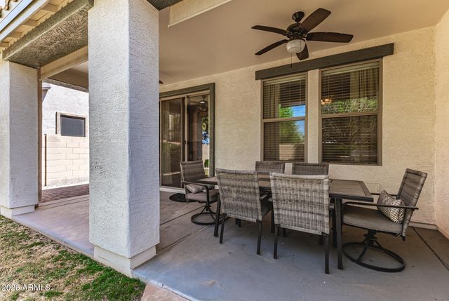 4730 S TWINLEAF Drive, Gilbert, AZ 85297