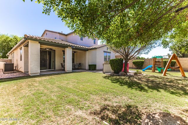 4730 S TWINLEAF Drive, Gilbert, AZ 85297