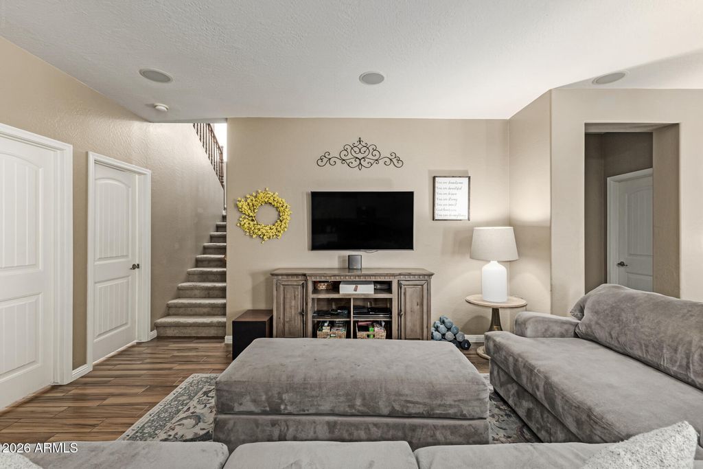 Image 13 of property listing at 4730 S TWINLEAF Drive, Gilbert, AZ 85297