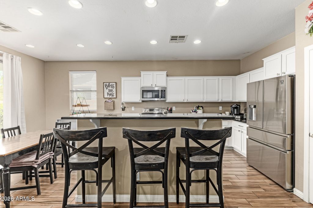 Image 20 of property listing at 4730 S TWINLEAF Drive, Gilbert, AZ 85297