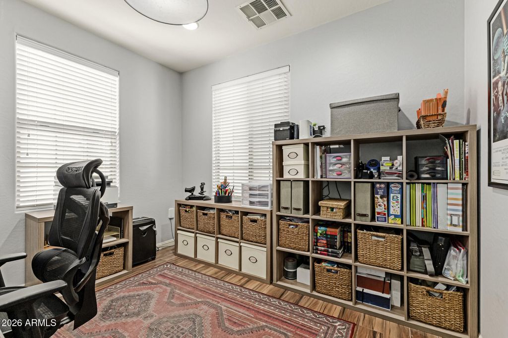 Image 23 of property listing at 4730 S TWINLEAF Drive, Gilbert, AZ 85297