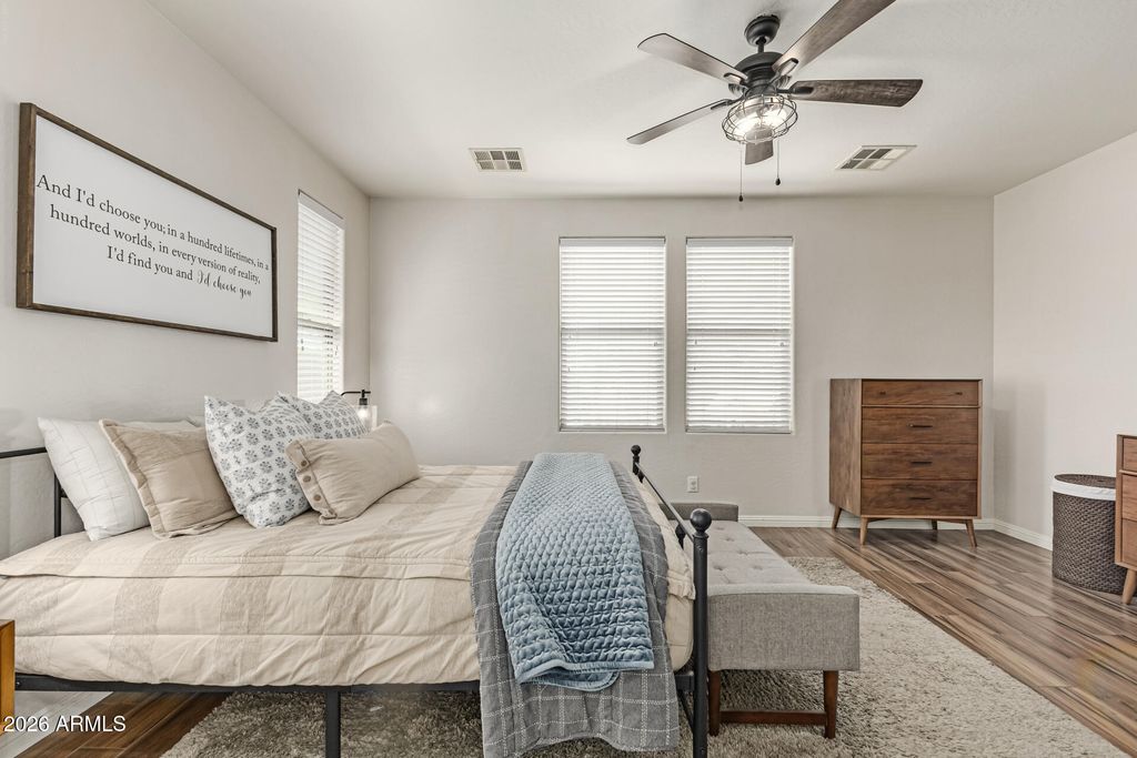 Image 30 of property listing at 4730 S TWINLEAF Drive, Gilbert, AZ 85297