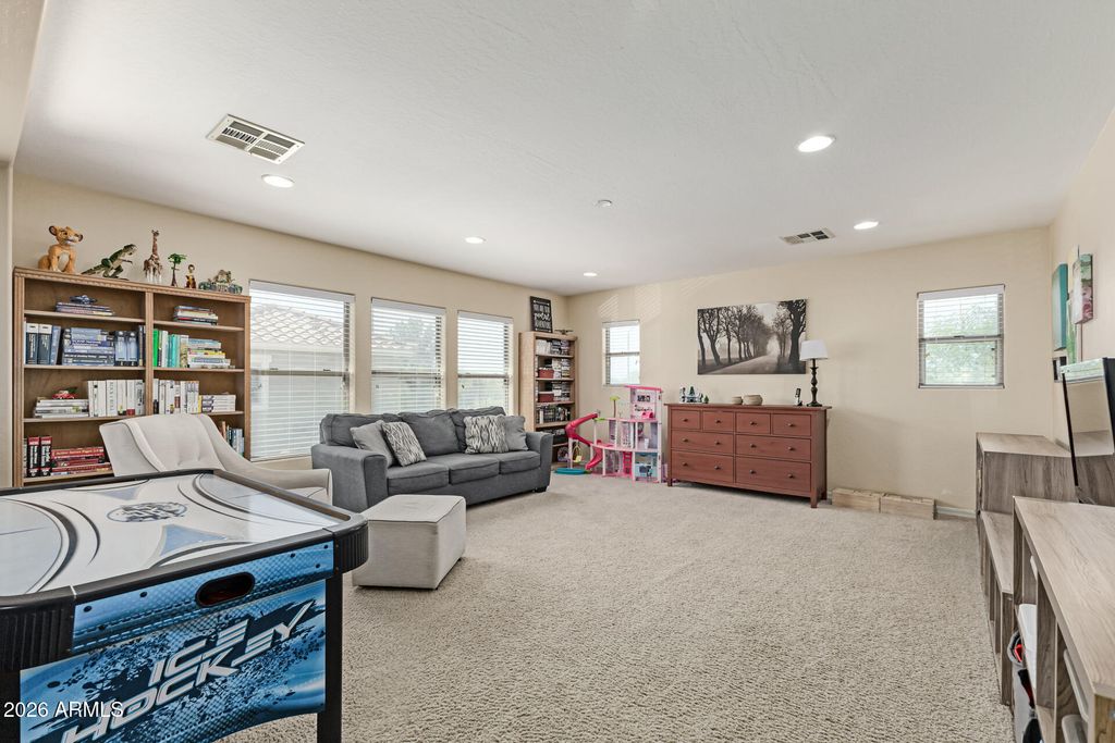 Image 33 of property listing at 4730 S TWINLEAF Drive, Gilbert, AZ 85297