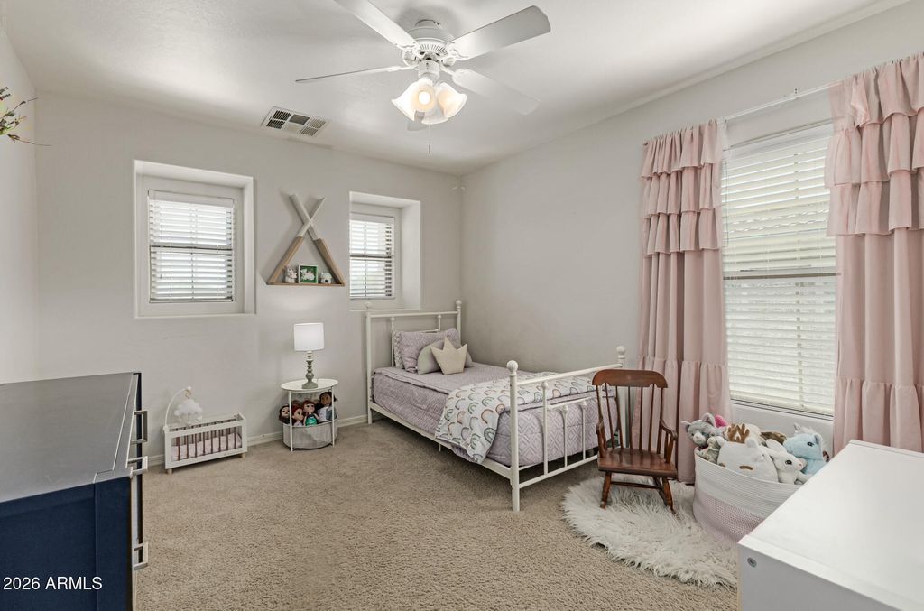 Image 37 of property listing at 4730 S TWINLEAF Drive, Gilbert, AZ 85297