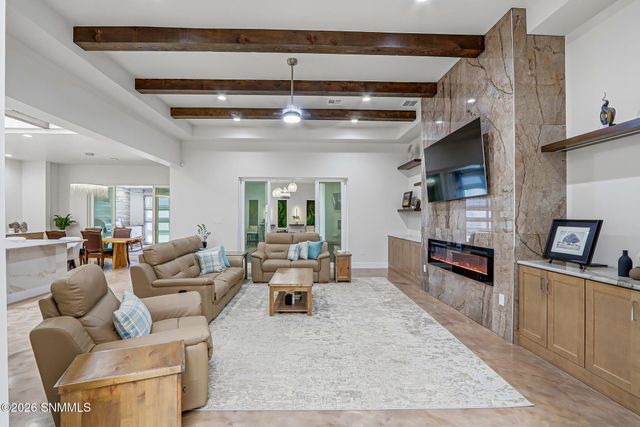 1832 Santanova Arc, Las Cruces, NM 88005