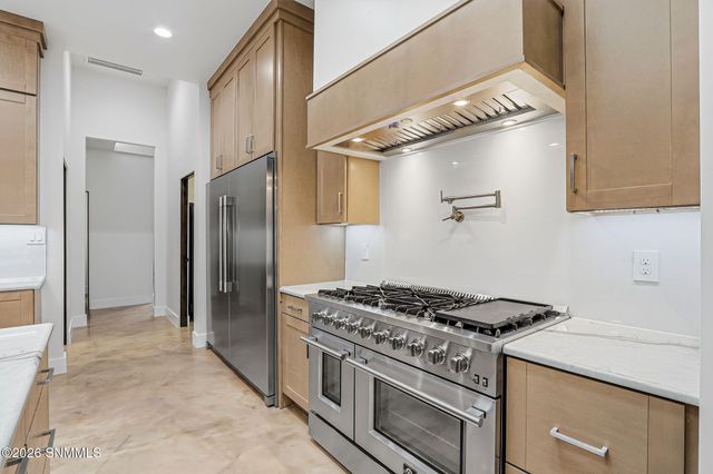 1832 Santanova Arc, Las Cruces, NM 88005