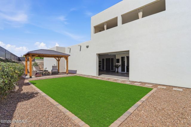 1832 Santanova Arc, Las Cruces, NM 88005