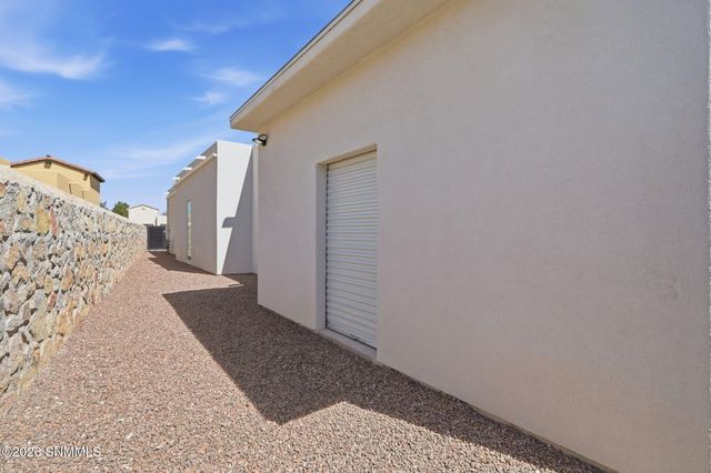 1832 Santanova Arc, Las Cruces, NM 88005