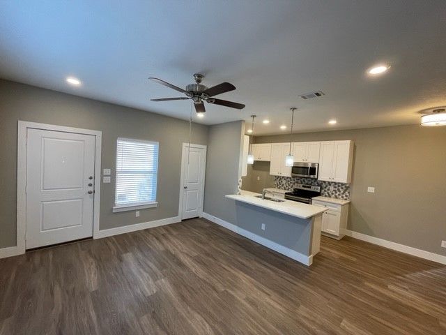 8008 Doreen Avenue, Fort Worth, TX 76116