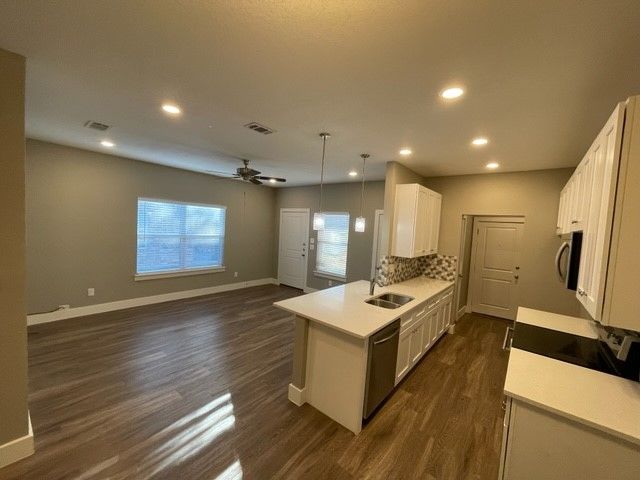 8008 Doreen Avenue, Fort Worth, TX 76116