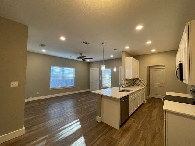 8008 Doreen Avenue, Fort Worth, TX 76116