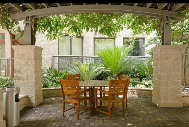 1901 Post Oak Boulevard 3609, Houston, TX 77056