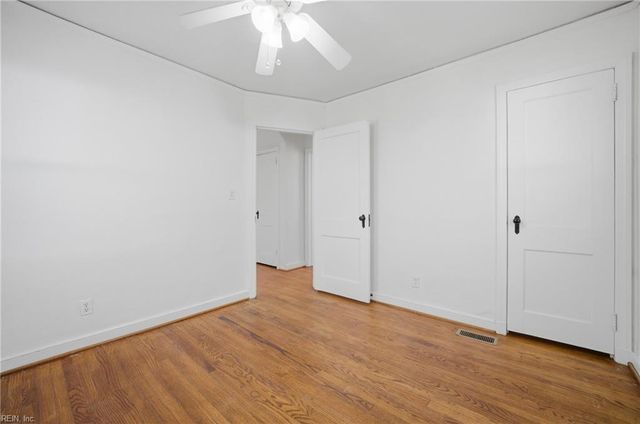 8119 Kenwood DR, Norfolk, VA 23518