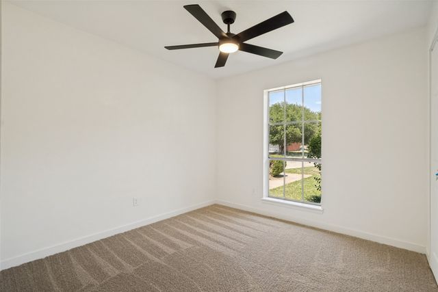 1907 Armstrong Street, Cleburne, TX 76033