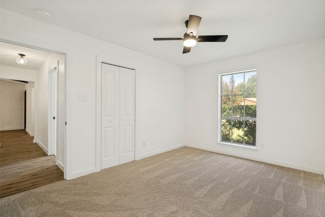 1907 Armstrong Street, Cleburne, TX 76033