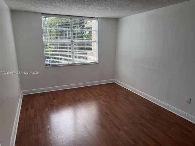 13100 SW 92nd Ave A-316, Miami, FL 33176