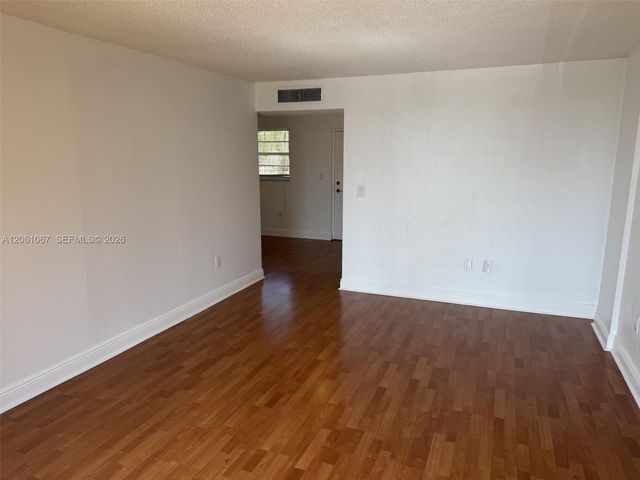 13100 SW 92nd Ave A-316, Miami, FL 33176