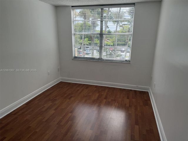 13100 SW 92nd Ave A-316, Miami, FL 33176
