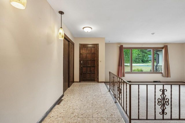 3665 Shadybrook PLACE, Brookfield, WI 53005