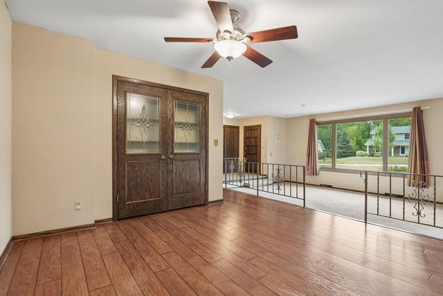 3665 Shadybrook PLACE, Brookfield, WI 53005