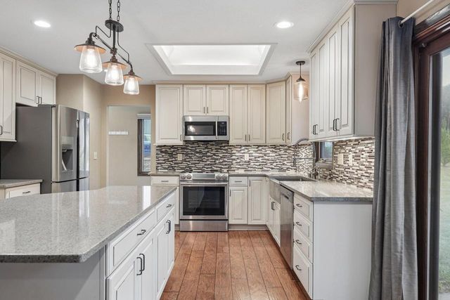 3665 Shadybrook PLACE, Brookfield, WI 53005