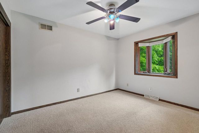 3665 Shadybrook PLACE, Brookfield, WI 53005