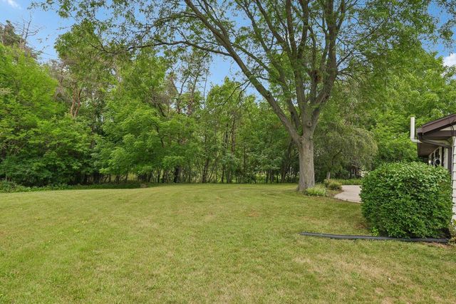 3665 Shadybrook PLACE, Brookfield, WI 53005