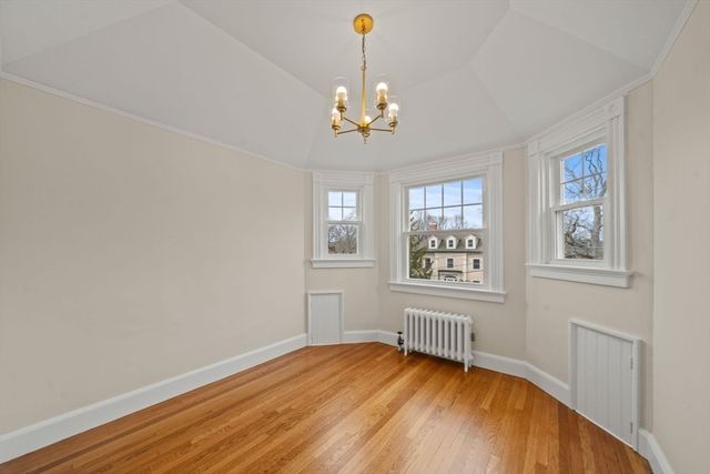 60 Powder House Rd, Medford, MA 02155