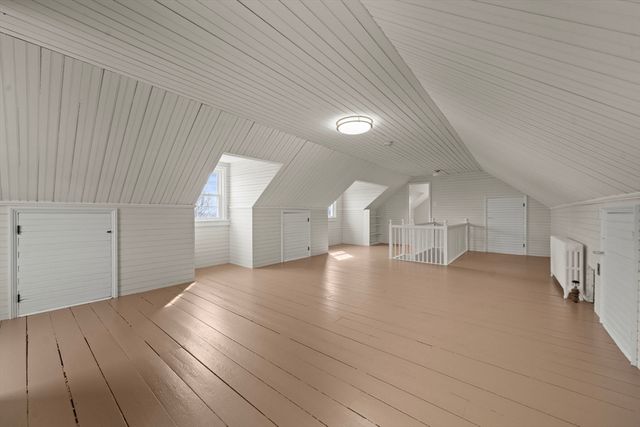 60 Powder House Rd, Medford, MA 02155