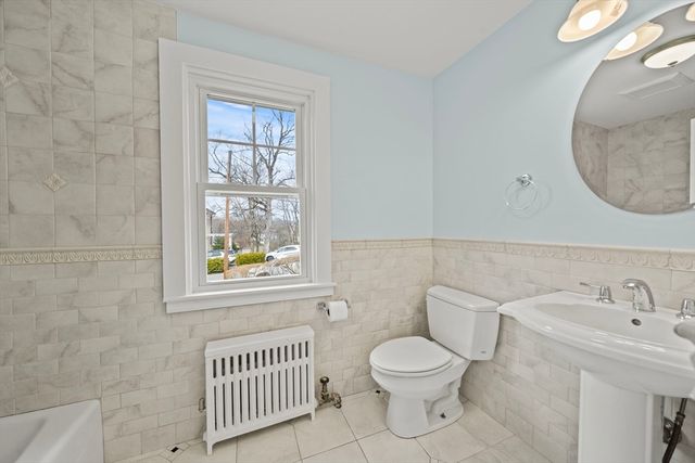 60 Powder House Rd, Medford, MA 02155