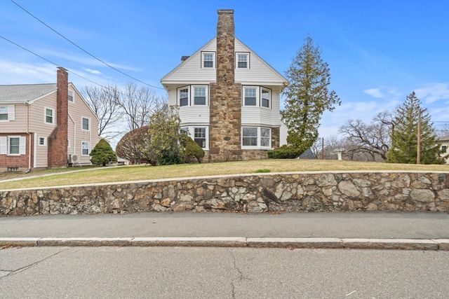 60 Powder House Rd, Medford, MA 02155