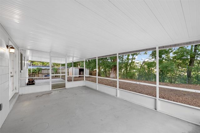 5825 LULLABY LANE, Orlando, FL 32810
