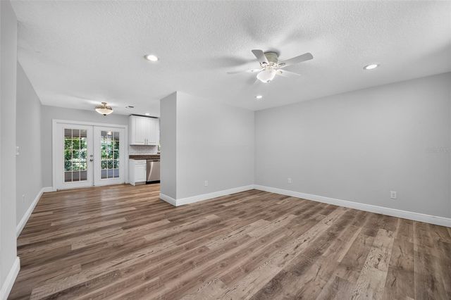 5825 LULLABY LANE, Orlando, FL 32810