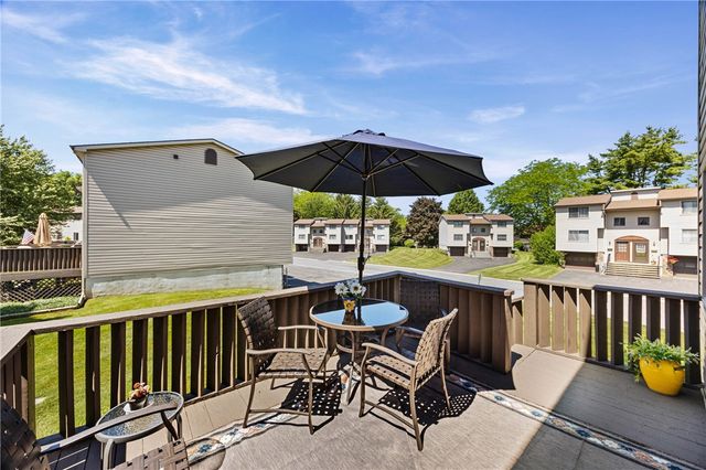 369 Cameco Circle, Salina, NY 13090