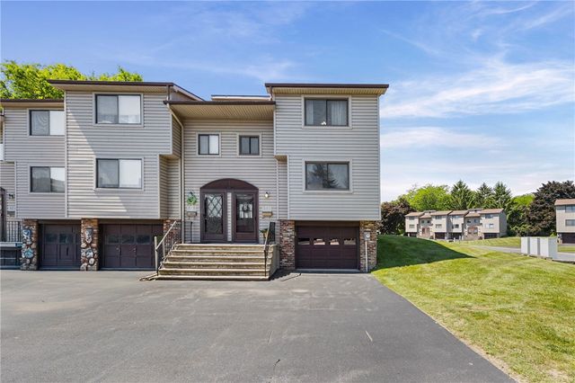 369 Cameco Circle, Salina, NY 13090